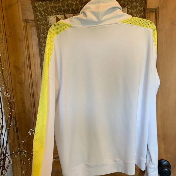 🌻☀️ Under Armour slouchy funnel neck 
Pullover - Picture 3 of 3